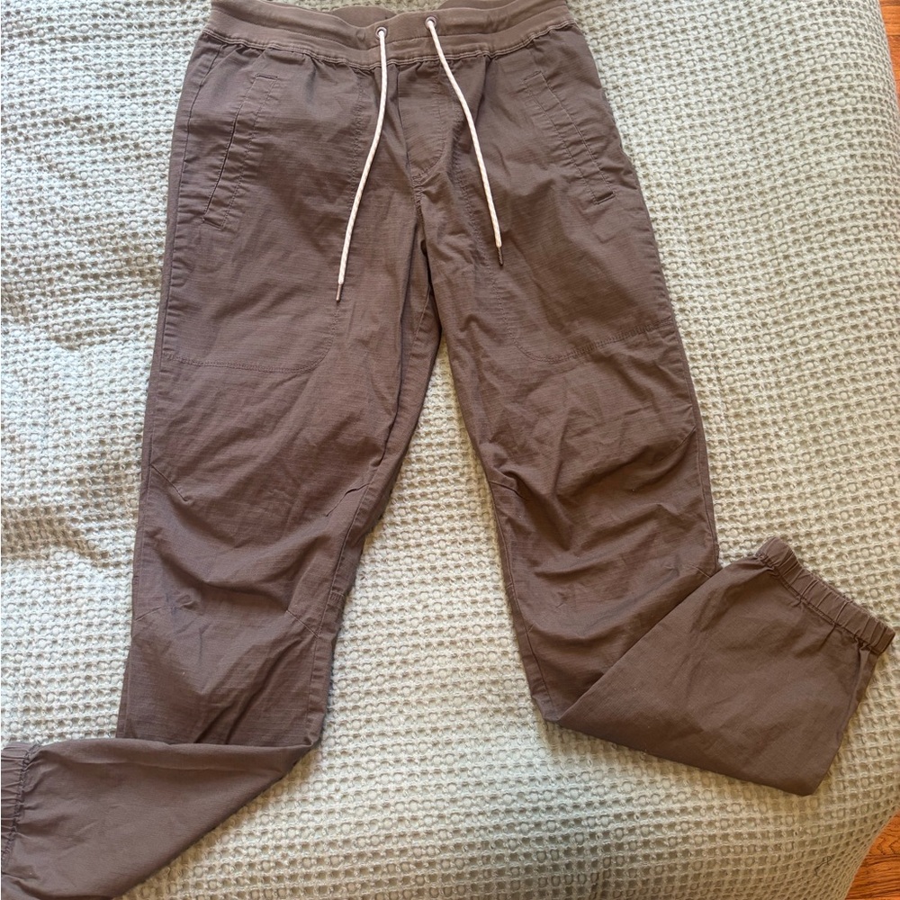 Vuori Men's Ripstop Pant - Oregano
